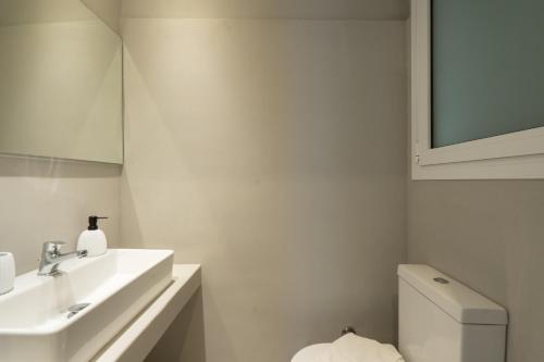 1BR Apt with Backyard in Plaka 10 From Acropolis