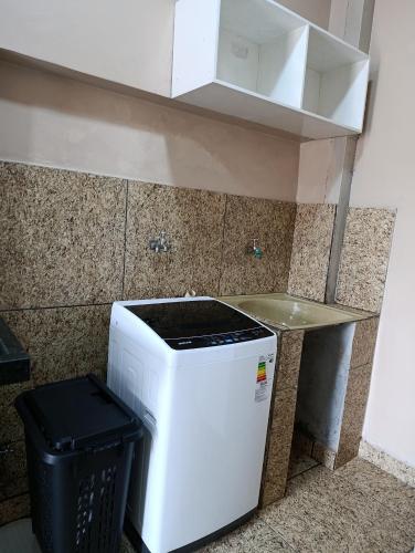 Η κουζίνα ή μικρή κουζίνα στο Depto completo de 1 dormitorio en CDE Area 4