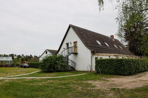 Budova, kde se prázdninový areál nachází