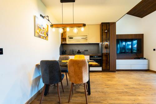 Gallery image of Pristan in the mountain luxury suits in Shilkovtsi