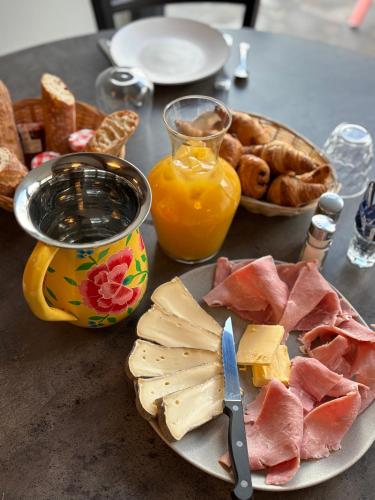 Φαγητό σε αυτό το ξενοδοχείο ή κάπου εκεί κοντά