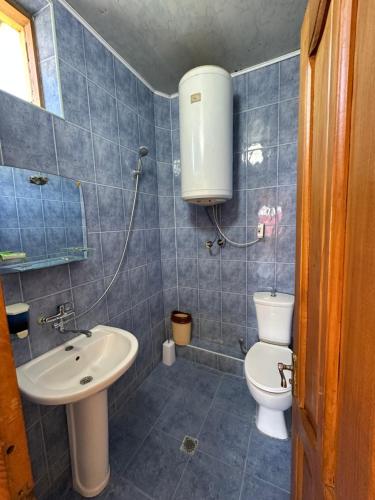 Koupelna v ubytování Hotel liza