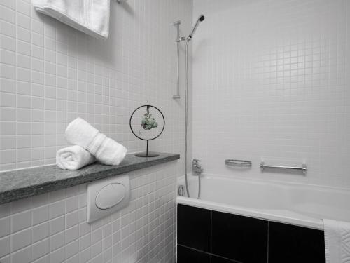 Koupelna v ubytování Apartment Junior Suite Classic-13 by Interhome