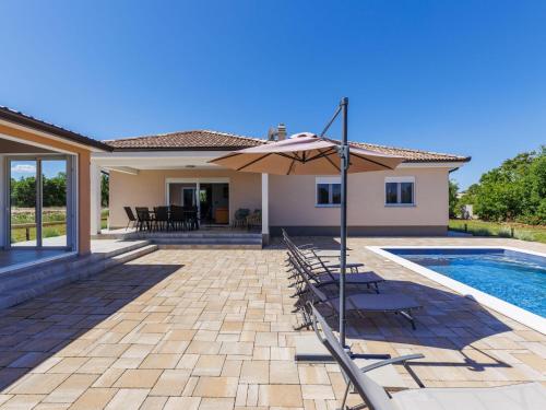 Holiday Home Villa Fortuna by Interhome