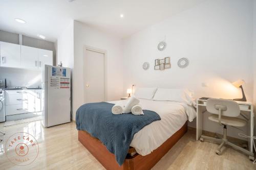 Beachfront studio, el Palo - TCM