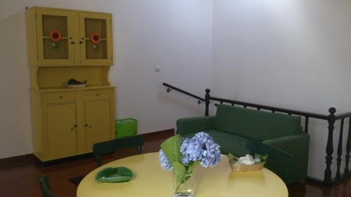 GuestReady - Casinha Micaelense city centre