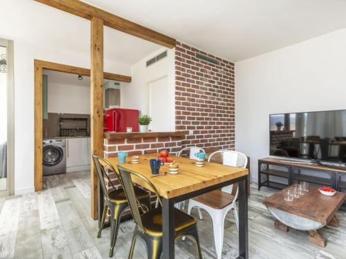 Apartment Ambassador primera línea playa by Interhome