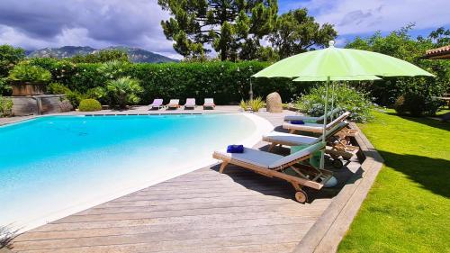 Villa Lucendiluna 14 personnes piscine plage 5min le paradis