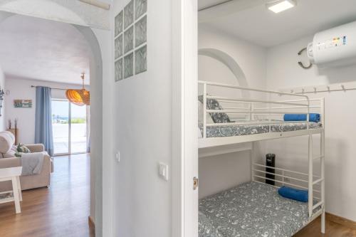 Η κουζίνα ή μικρή κουζίνα στο NEPTUNITO: Primera línea con Piscina