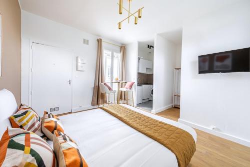 Studio Banlieue Parisienne Issy-les-Moulineaux-III