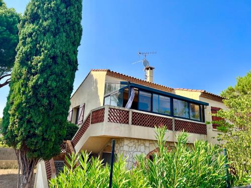 Magnifique appartement dans villa rénovée de 45m2