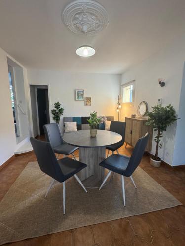 Petite maison indépendante