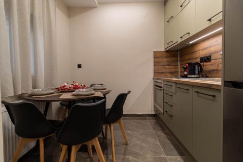 SKG Center Apartment Sea View