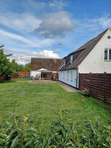 Το κτήριο όπου στεγάζεται  το bed & breakfast