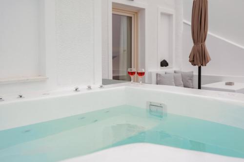 Fotografie z fotogalerie ubytování Commercio Suites Santorini v destinaci Emporio