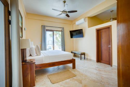 Katil atau katil-katil dalam bilik di New Dawn Beach House