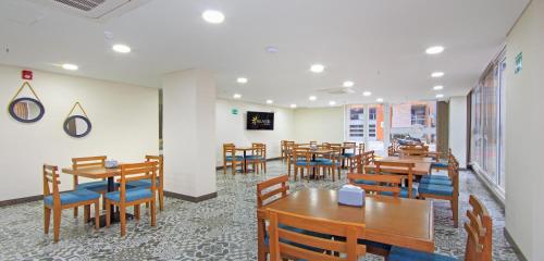 Arame Hotelにあるレストランまたは飲食店