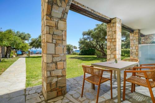 Gambar di galeri bagi Kalliston Beach Apartments di Limenas