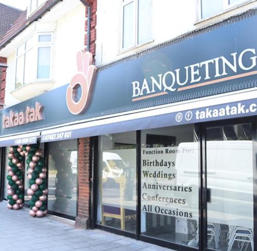 Certifikát, hodnocení, plakát nebo jiný dokument vystavený v ubytování Easy Lodge Hounslow West
