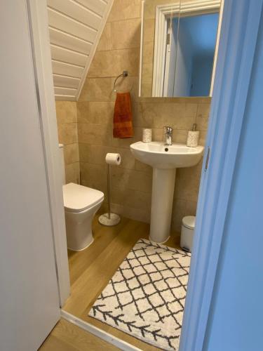 Ένα μπάνιο στο Easy Lodge Hounslow West