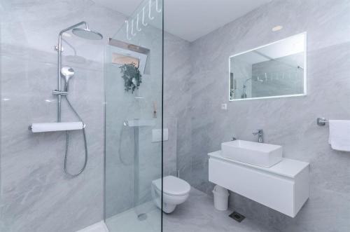 Kúpeľňa v ubytovaní House Kuca za odmor Herta