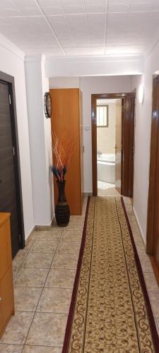 Gambar di galeri bagi Apartament 2 camere central Otopeni di Otopeni