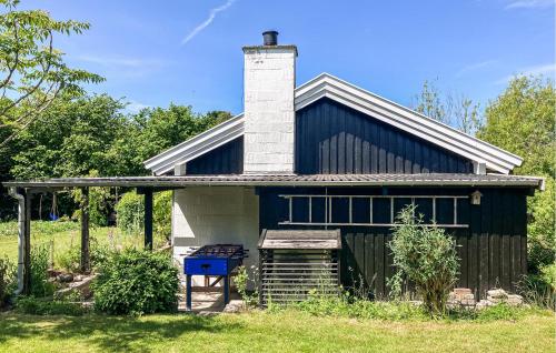 Taman di luar 3 Bedroom Cozy Home In Jægerspris