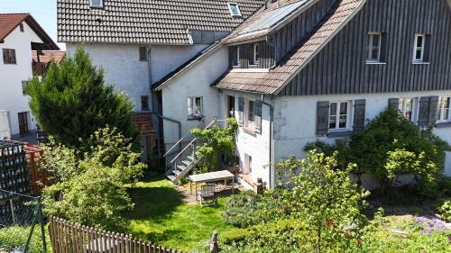 Zahrada ubytování Maison Fuchs - Fantastisches ehemaliges Bauernhaus mit Garten, WiFi und BBQ
