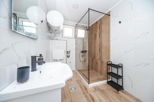 Koupelna v ubytování Guesthouse Marko