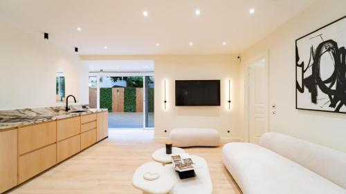 3BDR Cocoon in Cannes Martinez avec Jardin Privé & Design Contemporain à 3 min de la Croisette