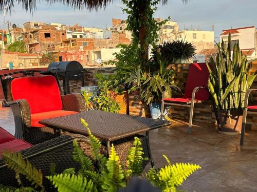 Κήπος έξω από το Casa de la Alegria 2 apartments