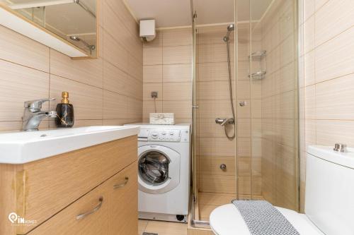 Simple and Comfy - Modern Urban Escape in Egaleo-Athens