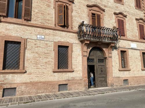 Fotografie z fotogalerie ubytování Il Barchio loft in un palazzo di fine 800 a Jesi v destinaci Iesi