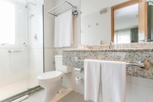 Koupelna v ubytování Plaza Rio Residences - Barra First