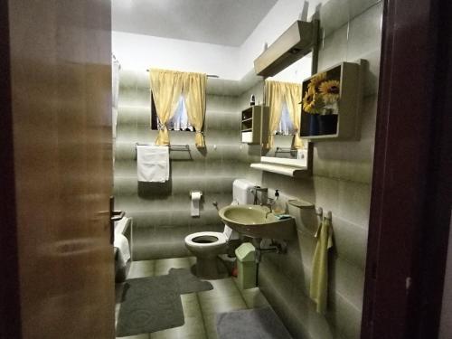 Apartments with parking space Palit, Rab - 23623