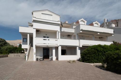 Apartments by the sea Pag - 24467