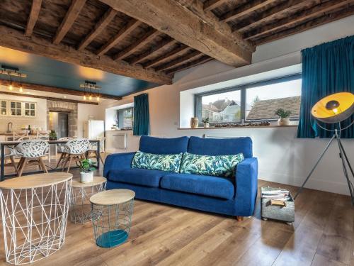 Maison rénovée au bord de l'Ognon avec grand jardin et plage privée - FR-1-583-395