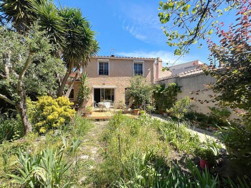 Charmante villa à proximité du vieux port de La Ciotat - FR-1-770-53