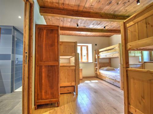 Chalet 16 pers. avec cheminée et animaux admis, près télécabine à Morzine