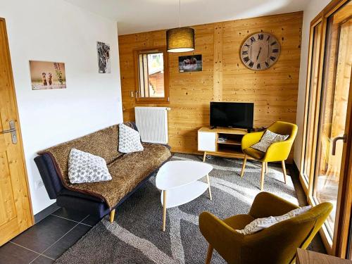 Appartement lumineux, centre proche, terrasse, parking - FR-1-598-190