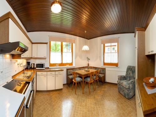 Imagen de la galería de Chalet in Grossarl near Ski Slopes, cleaning included, en Grossarl