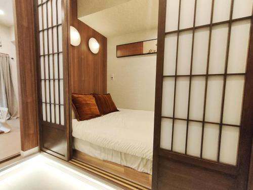 C6 东京新宿高田马场温馨两室民宿 Shinjuku T akadanobaba Cozy 2BR Apart ment 步行可达车站 山手线直达涩谷新宿池袋 适合家庭朋友情侣旅行长期入住 Quiet Family St ay in Tokyo