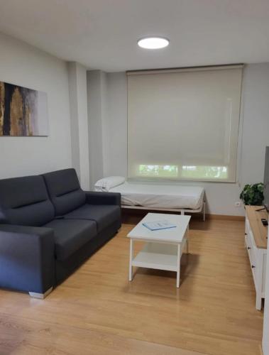 Χώρος καθιστικού στο Apartamentos GO Covaresa Parking Bajo disponibilidad- Zona libre de bajas emisiones