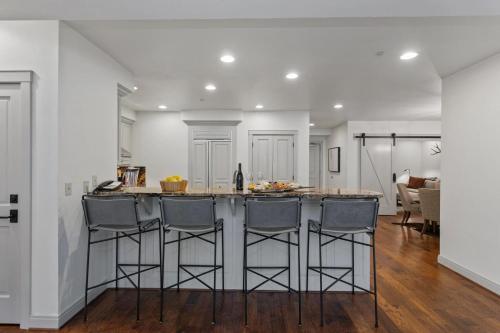 Fotografie z fotogalerie ubytování Trail's End Lodge At Deer Valley Resort - Two Bedroom Residence With Den And Spa #102 v destinaci Park City