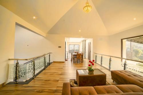 Ruang duduk di Villa Amore