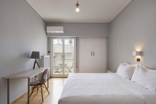 Super modern minimal flat nr metro & arch. Museum