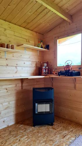 Η κουζίνα ή μικρή κουζίνα στο Salomon Glamping