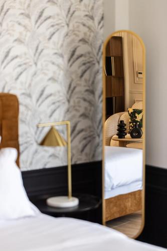 La Maison de l'Arc- Elegant Stay with Unique View by BiNoBi!