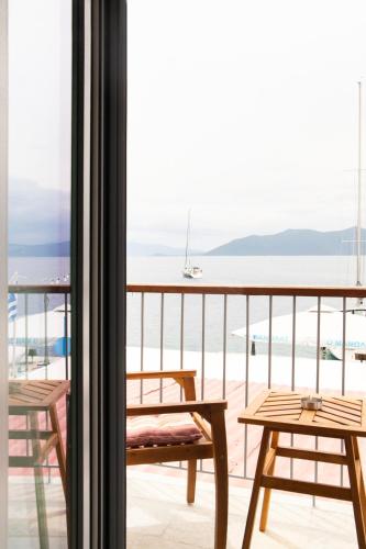 Selana και Ielios Trikerisuites