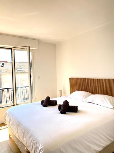 Stylish Cannes Gem, Terrace, Parking, 100m to Croisette